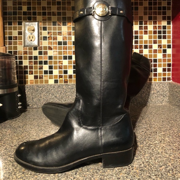 Tommy Hilfiger Knee High Leather Boot - Picture 1 of 8